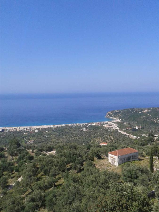 Janis Castle Apartment Himare Bagian luar foto